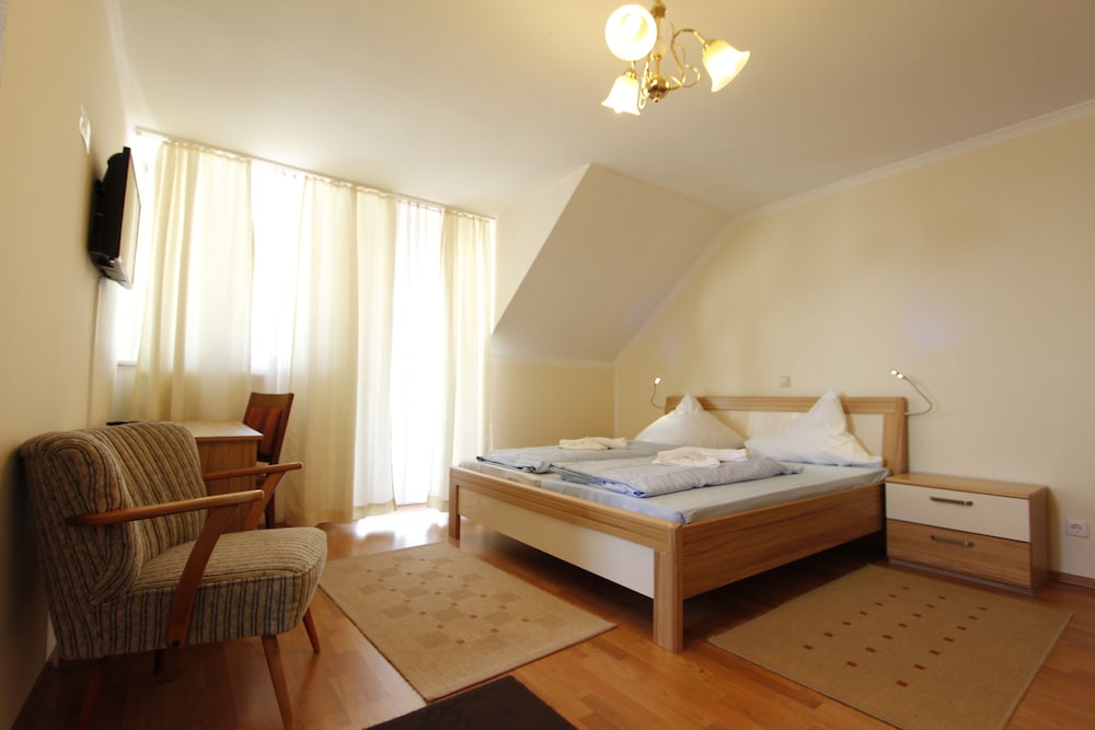 Single Room, 1 Twin Bed photo 3