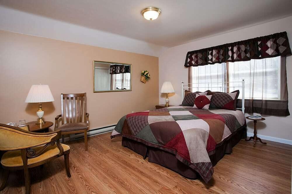 Basic Single Room