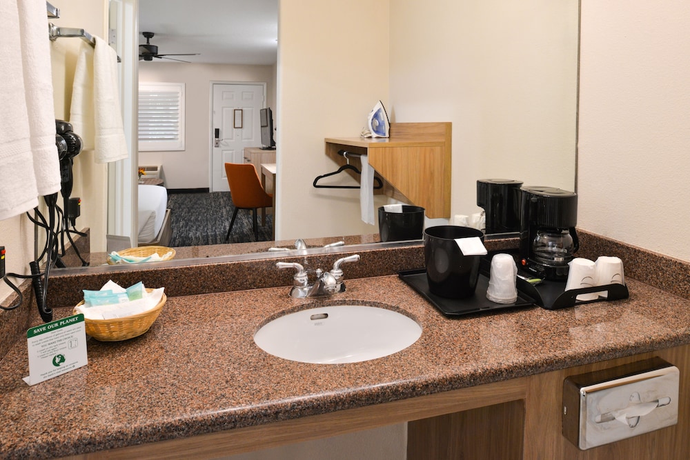 La Fuente Inn & Suites, Foto 2