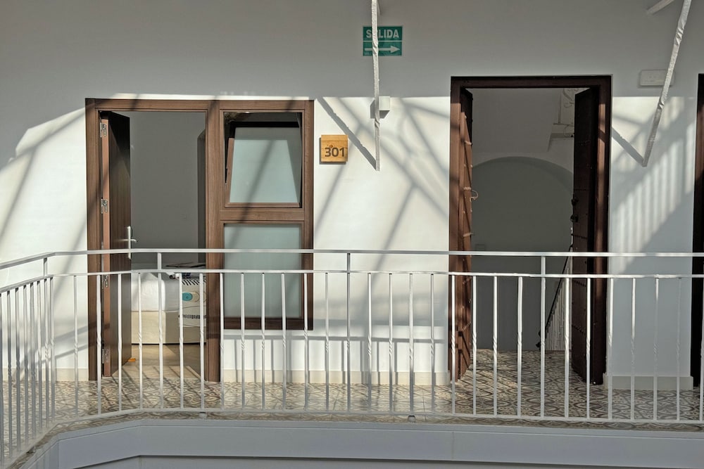 Basic Triple Room - Photo 6