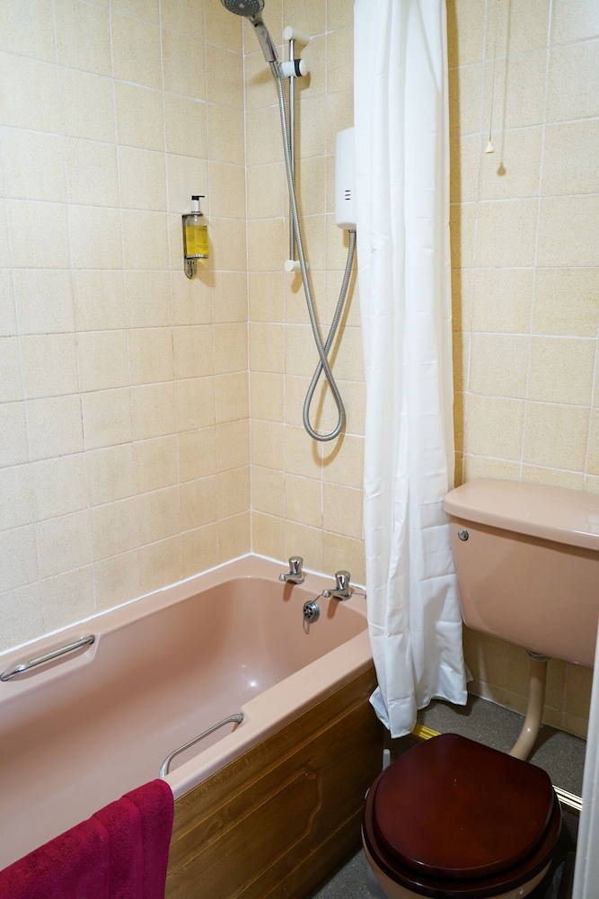 Double or Twin Room, Shared Bathroom photo 2