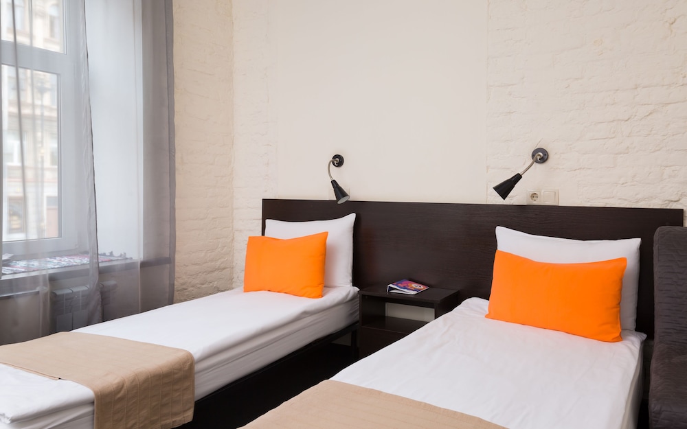 Standard Double or Twin Room photo 2