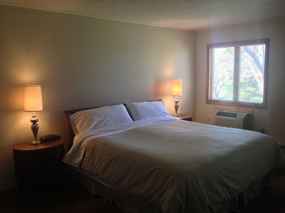 Townhome, 3 Bedrooms photo 1