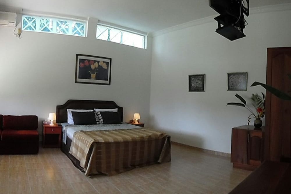 Comfort Triple Room photo 3