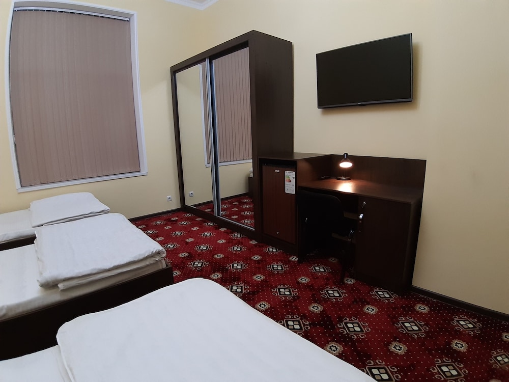Luxury Triple Room, Private Bathroom photo 1