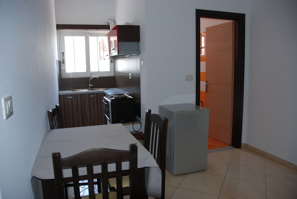 One Bedroom Apartment photo 3