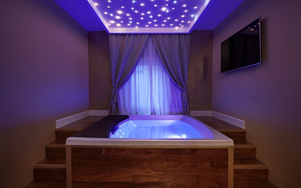 Junior Suite - Photo 17