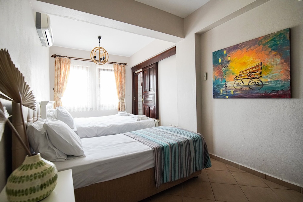 Deluxe Room, Annex Building photo 1