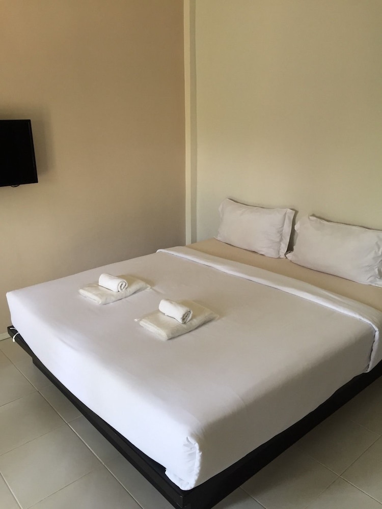 Standard Double Room photo 3