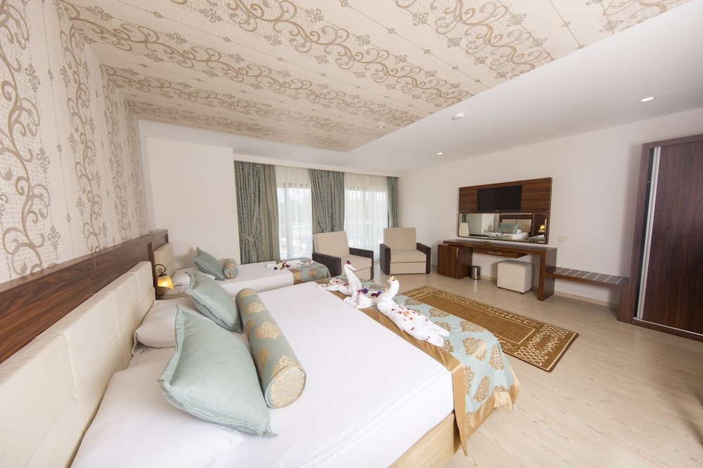 Suite Corner photo 1