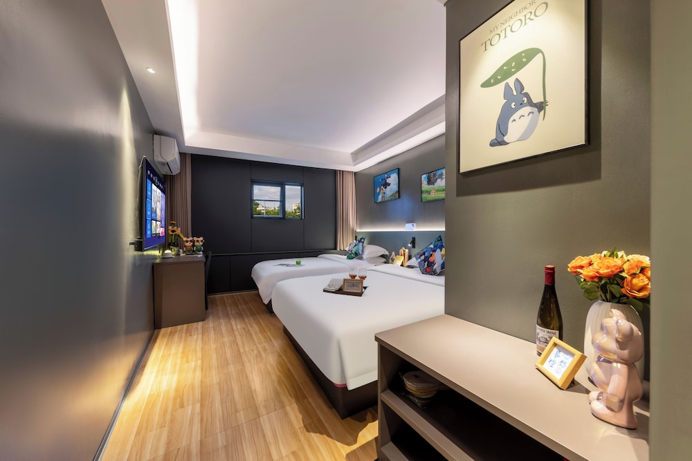 Luxury Twin Room