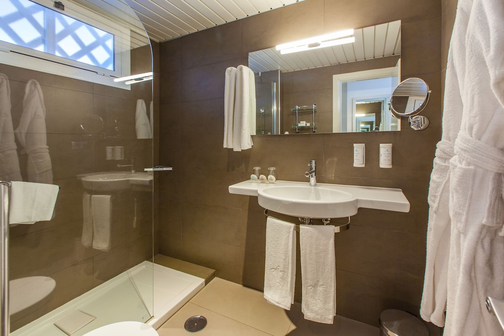 Junior Suite, Balcony - Photo 5