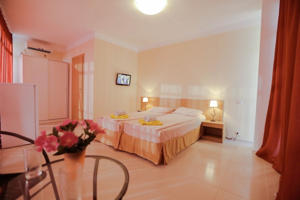 Superior Double Room (Panoramic View ) photo 3