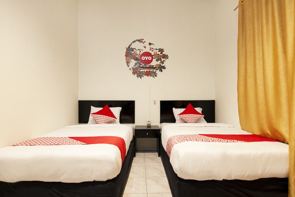 Standard Twin Room photo 2