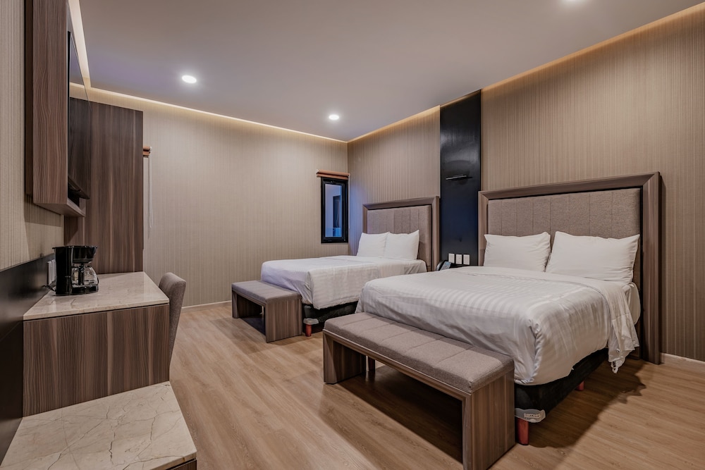 Superior Double Room - Photo 18