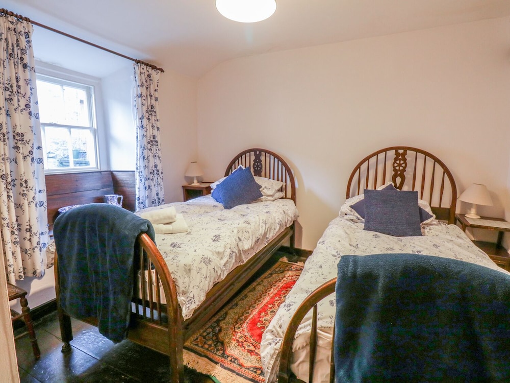 Cottage photo 2