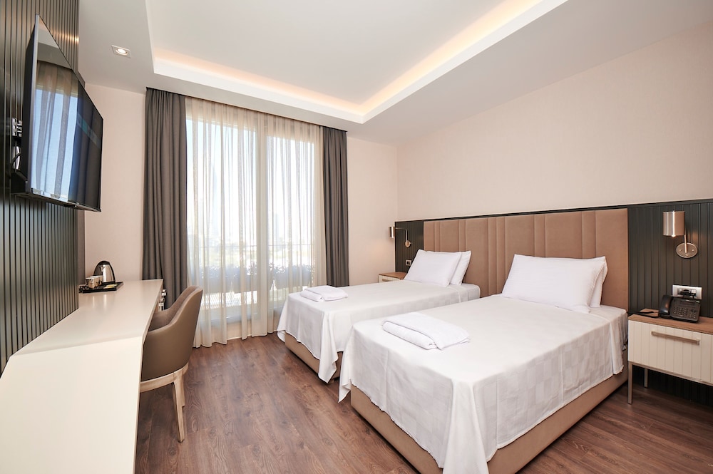 Deluxe Twin Room photo 1