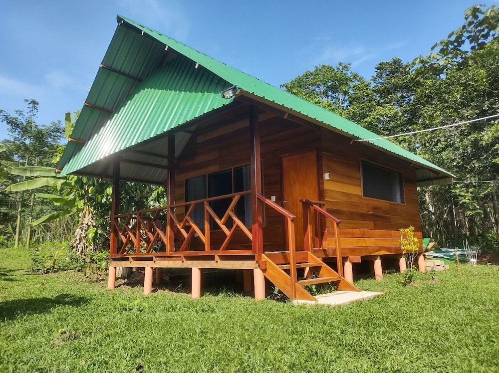 Family Cabin, Multiple Beds, Ensuite, Garden View photo 2