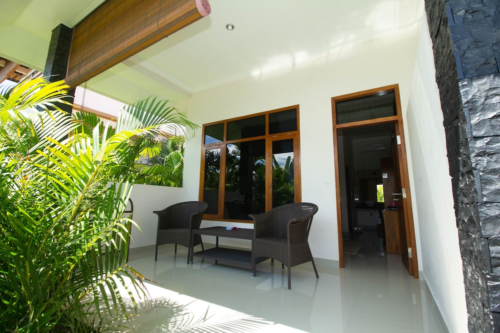 Deluxe Double Bungalow Room with Garden View - Photo 4