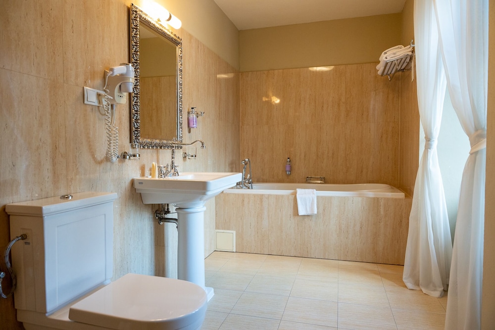 Apartment (Palace) - Photo 16