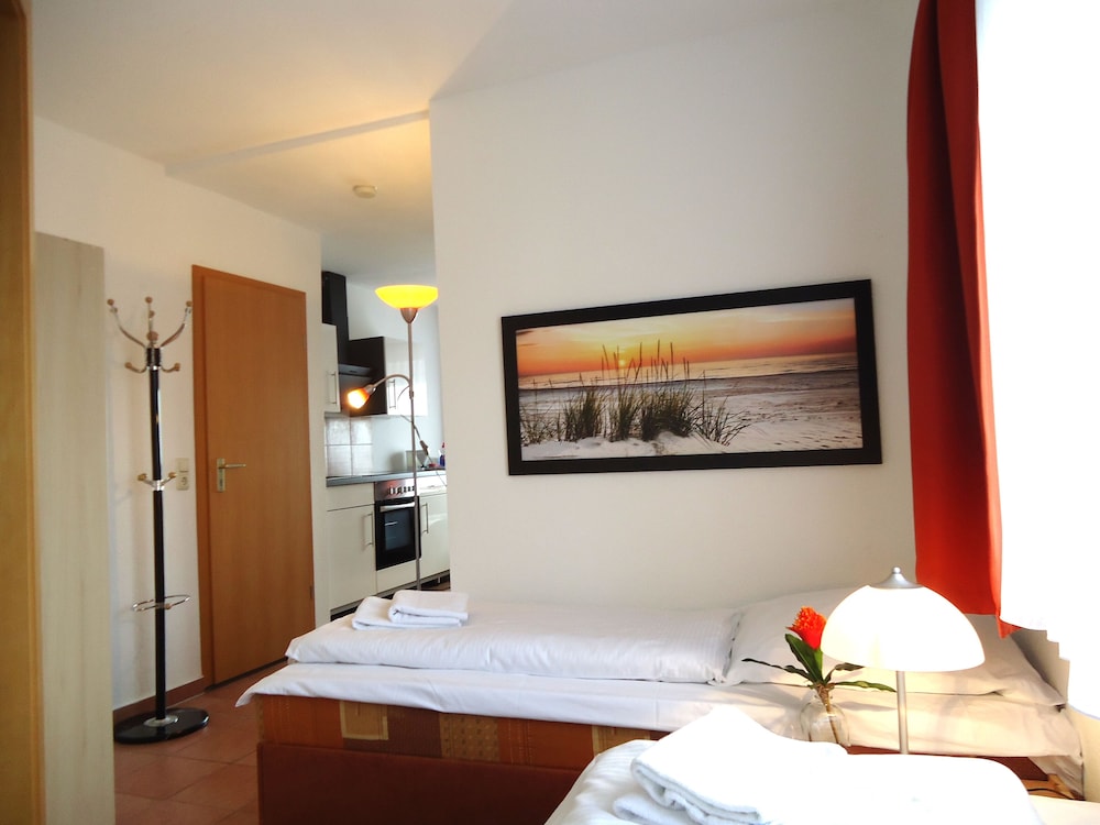 Condo (#5 ) photo 1