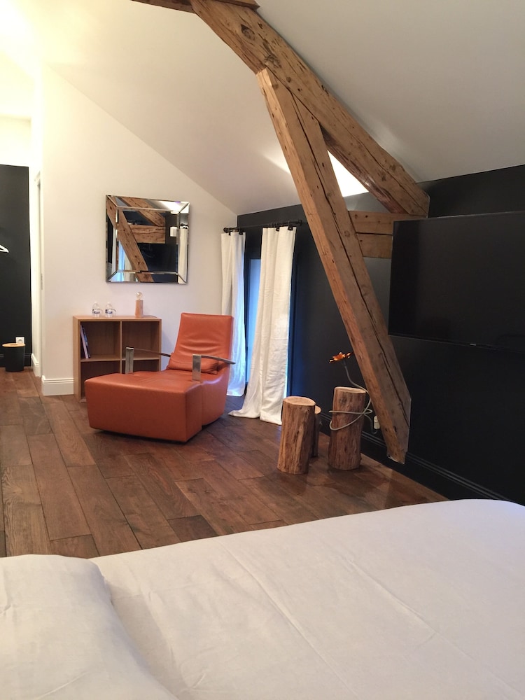 Deluxe Double Room, 1 Bedroom - Photo 4