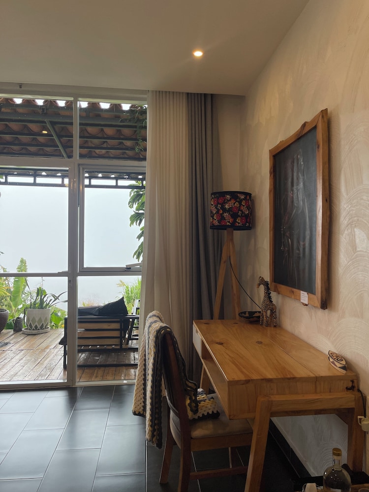 Senior Double or Twin Room, City View photo 3