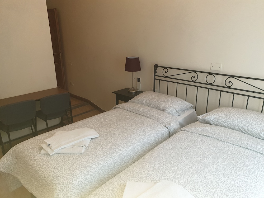 Double Room, Private Bathroom photo 2
