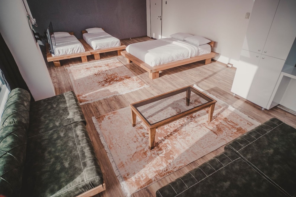 Deluxe Quadruple Room