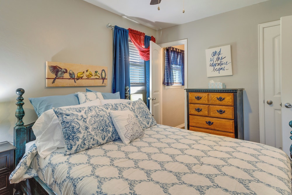 House (2 Bedrooms) photo 2