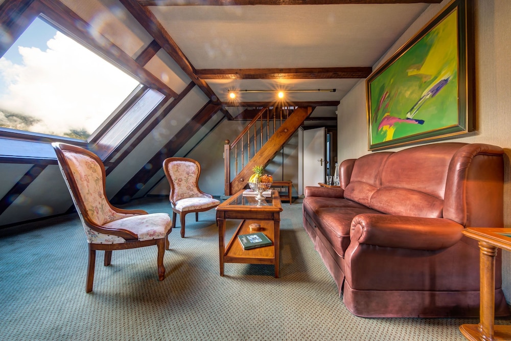 Junior Suite Mountain View photo 2