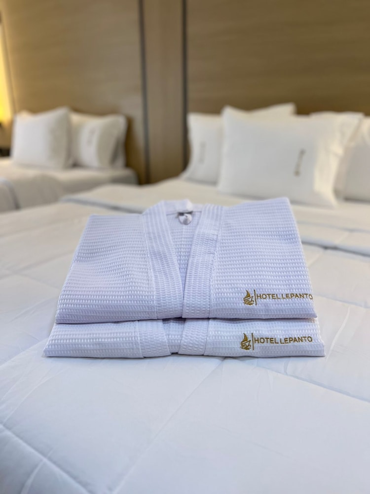 Luxury Double Room - Photo 4