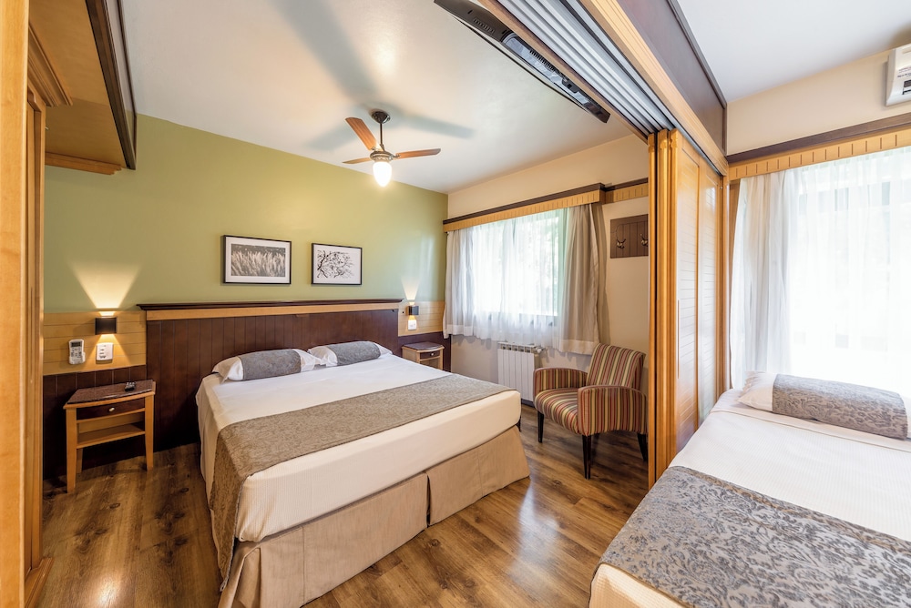 Deluxe Room - Photo 3