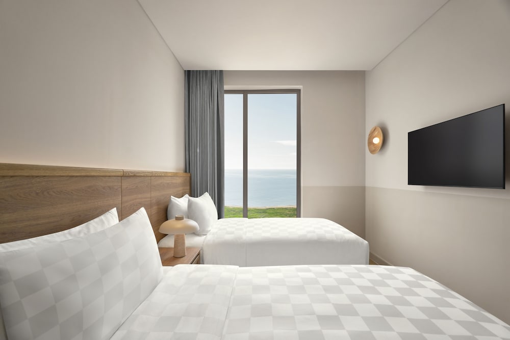 2 Bedroom Deluxe Balcony Residences Ocean View - Photo 4