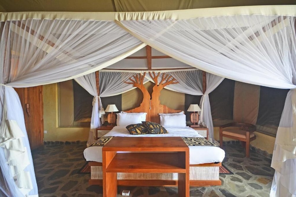 Deluxe Suite, Balcony, River View photo 2