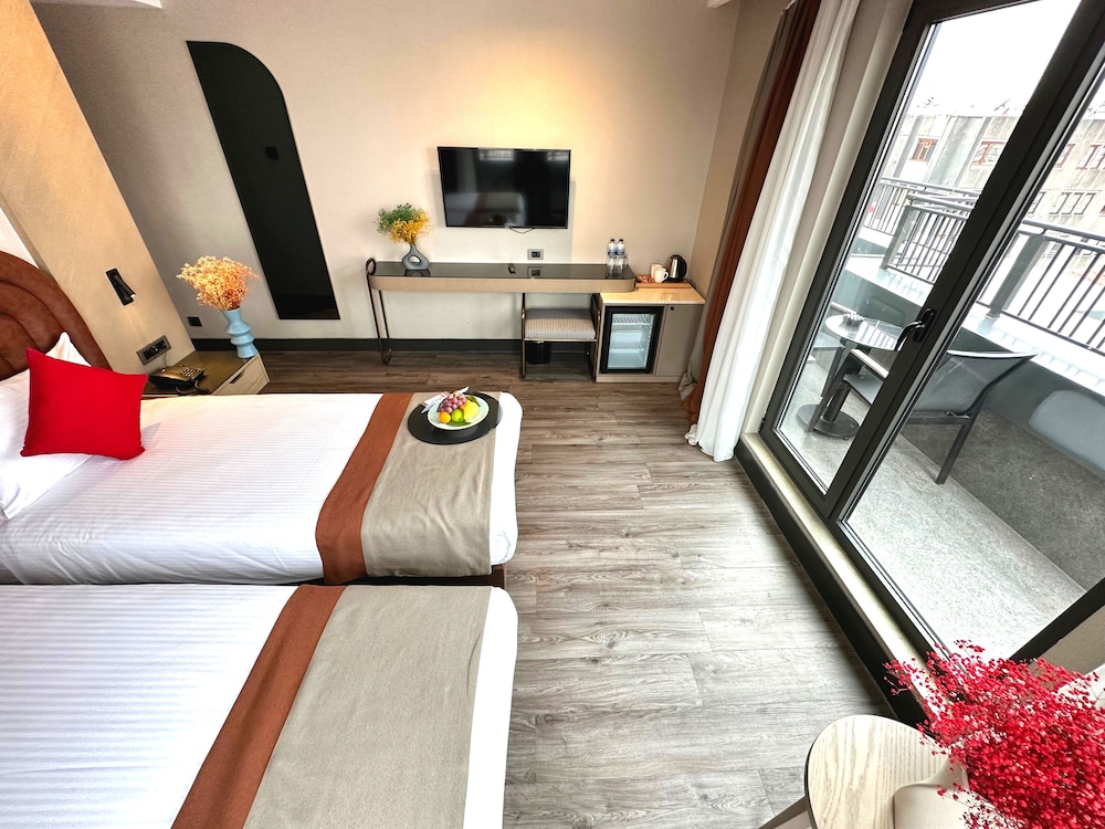 Deluxe Twin Room, Balcony