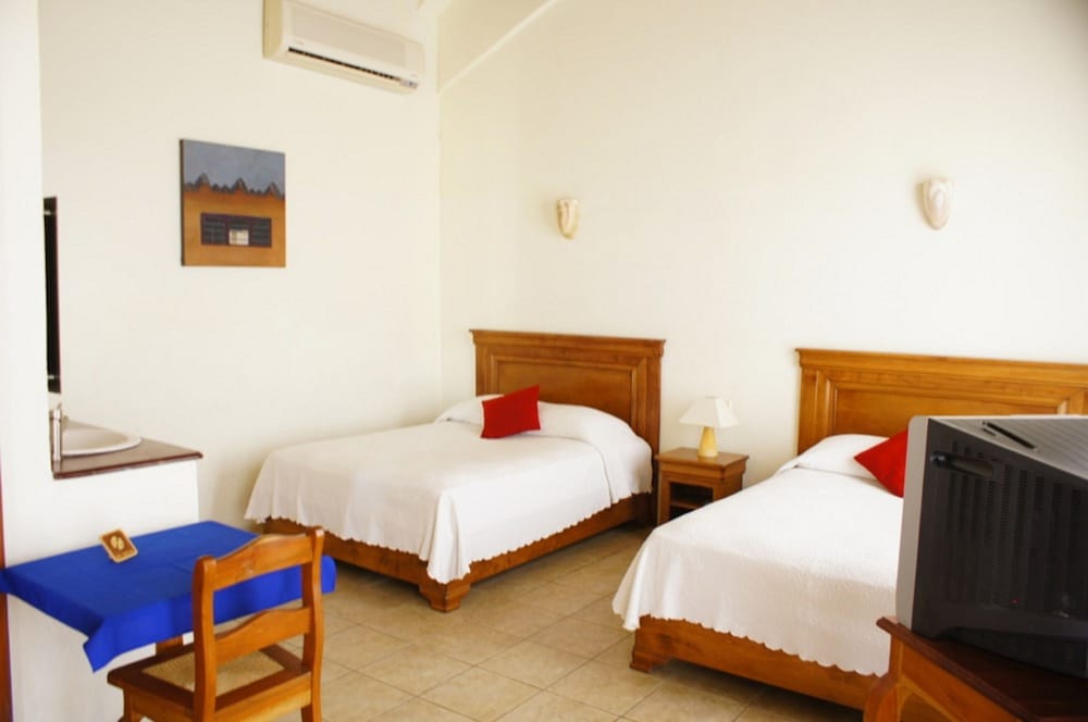 Standard Double Room, 2 Double Beds photo 2