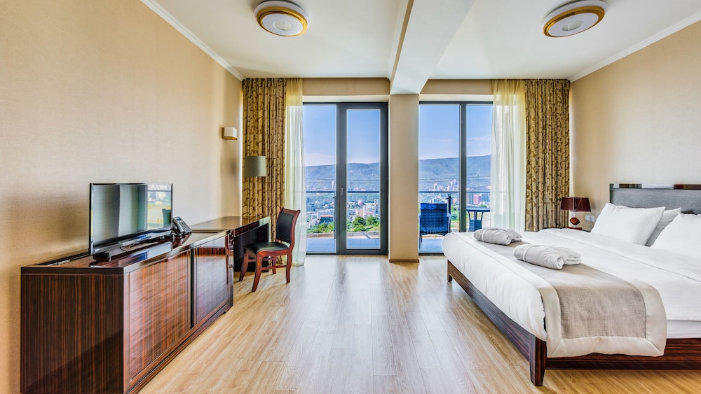 Economy Double Room photo 2