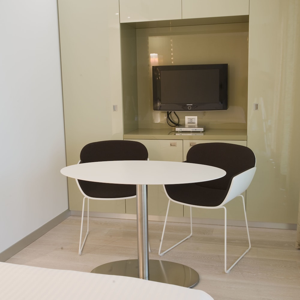 Comfort Double Room Single Use, Terrace (Junior) photo 3