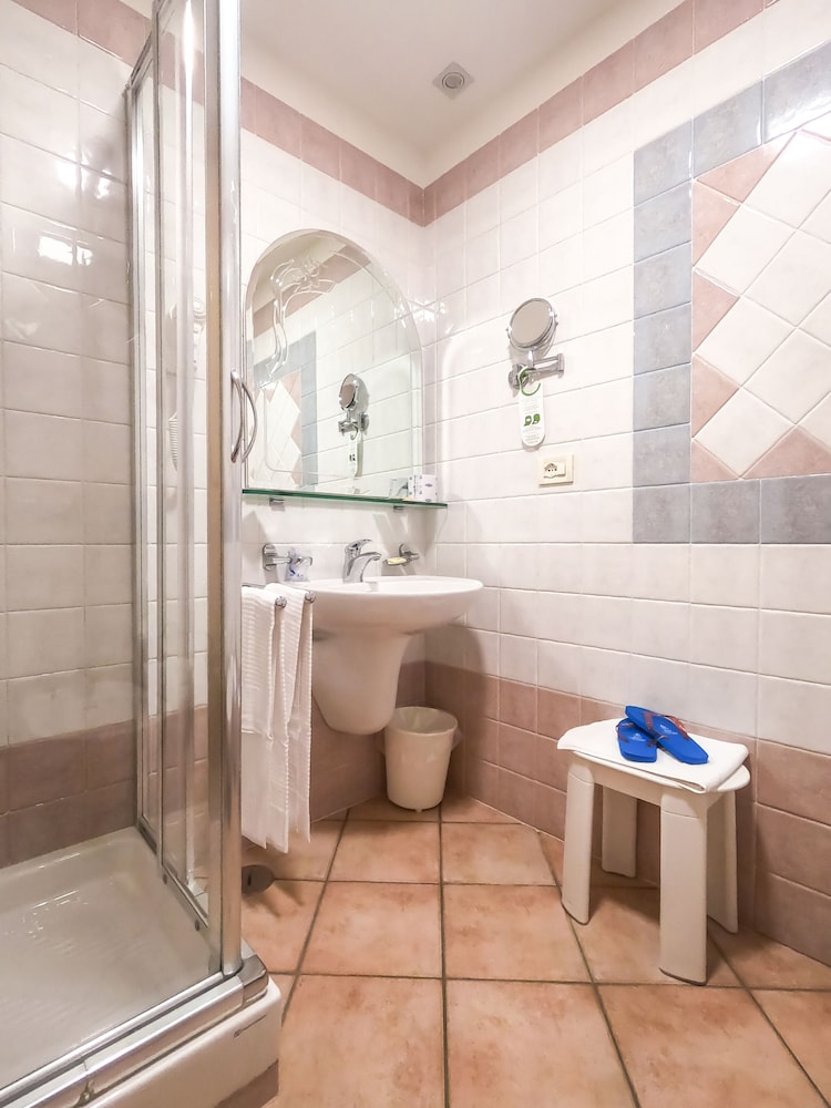 Superior Double Room - Photo 2