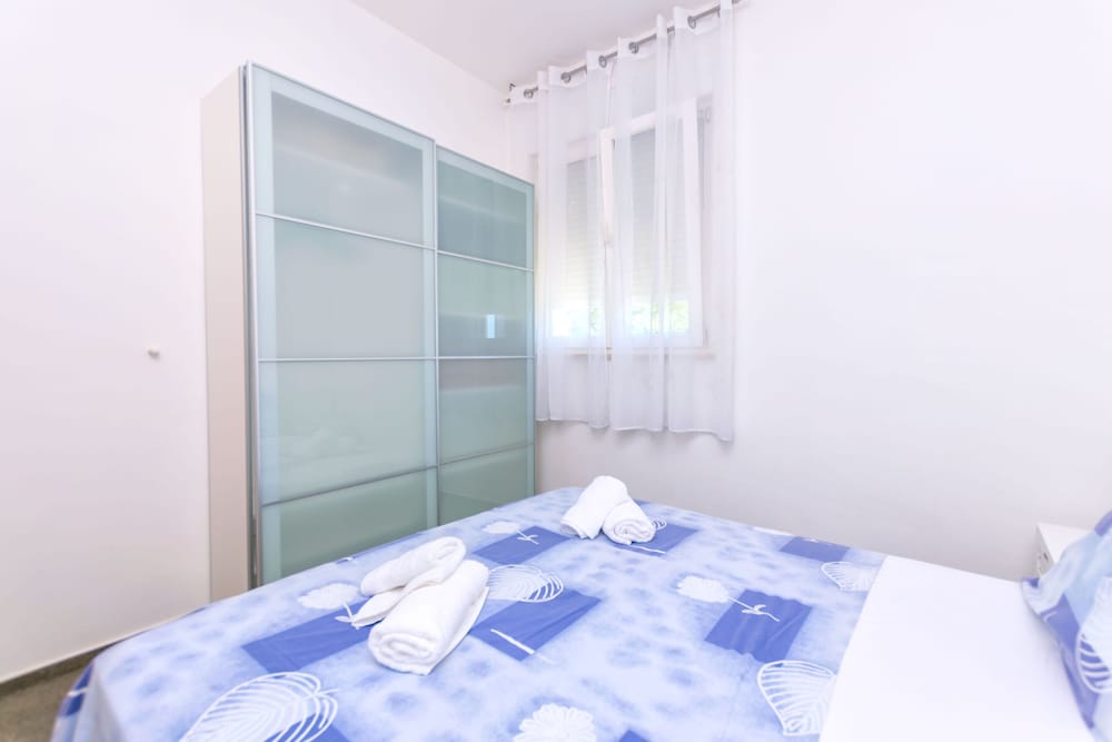 Apartment (A1)
