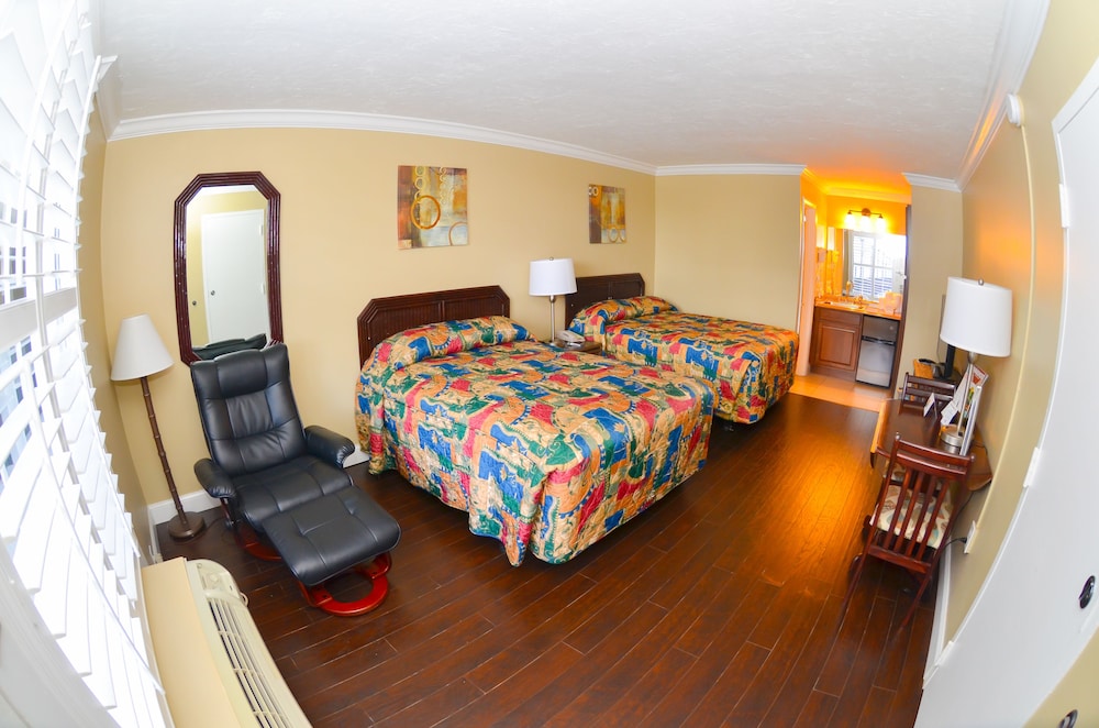 Standard Double Room, 2 Double Beds - Photo 1