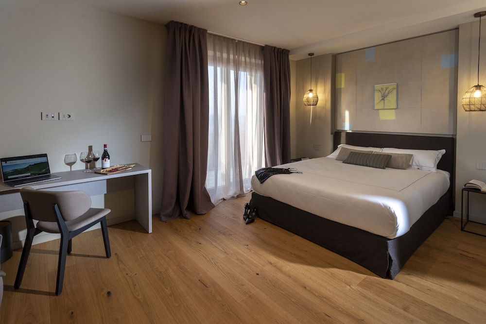 Junior Double Room photo 2