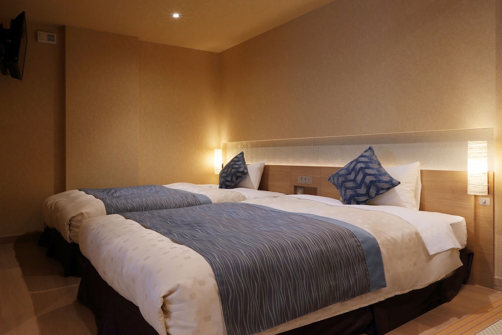Japanese Western Style Superior Room with Tatami Area & Private Hot Spring Bath,NonSmoking(Shuhokan) photo 2