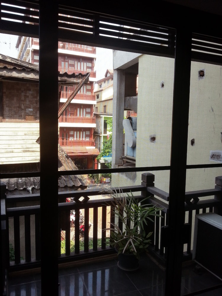Superior Double Room (Back Side) photo 3
