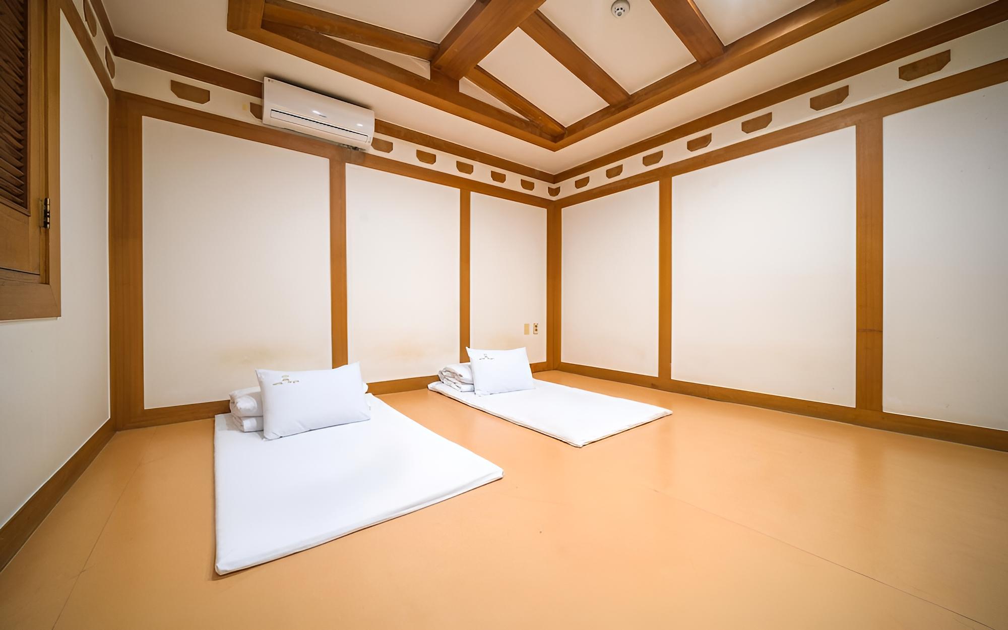 Room (Special room - Ondol (additional on-s) - Photo 3