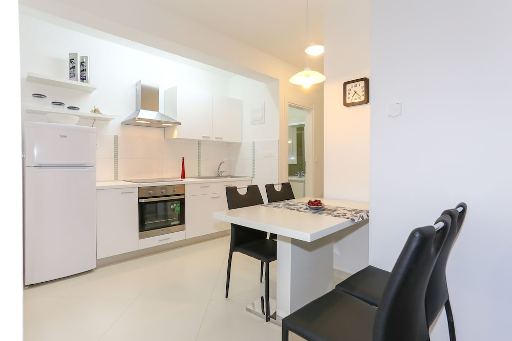Family Apartment, Garden View photo 2