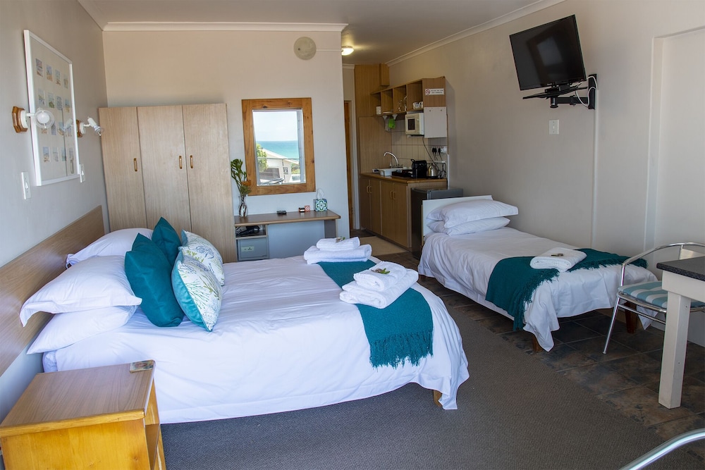 Twin/King Room photo 1