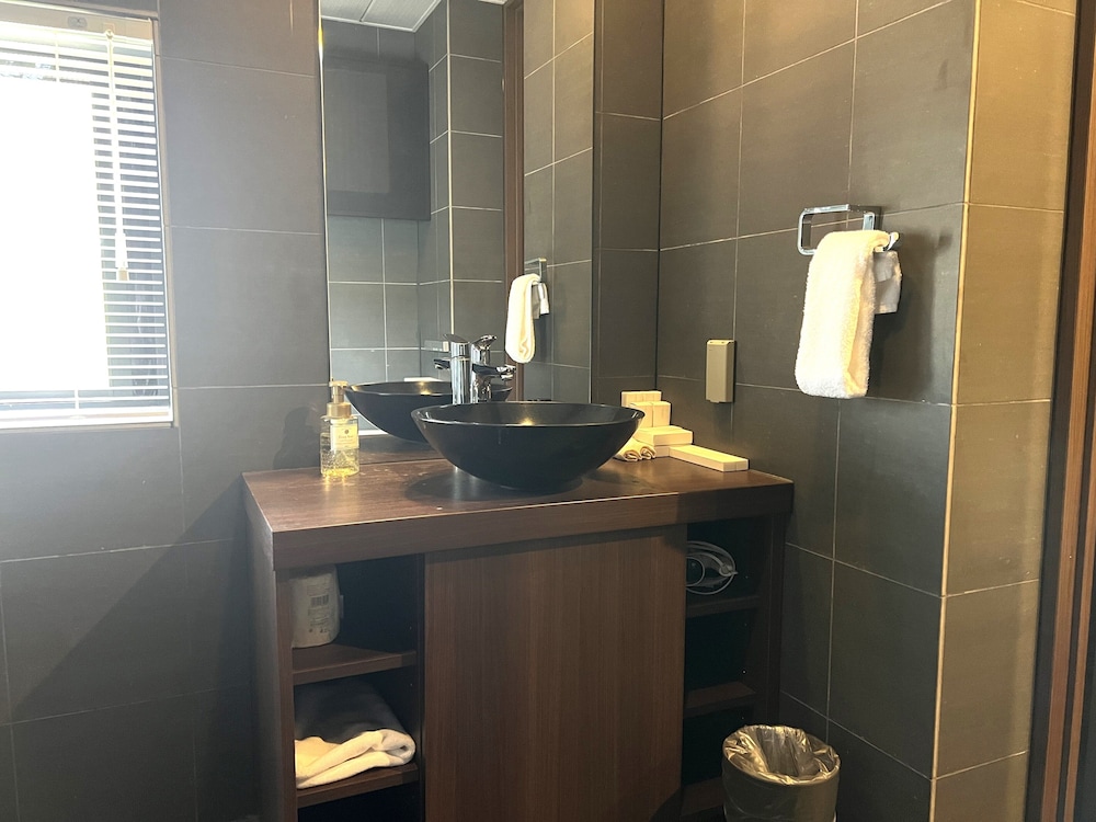 2 Bedroom Apartment Yotei View photo 2