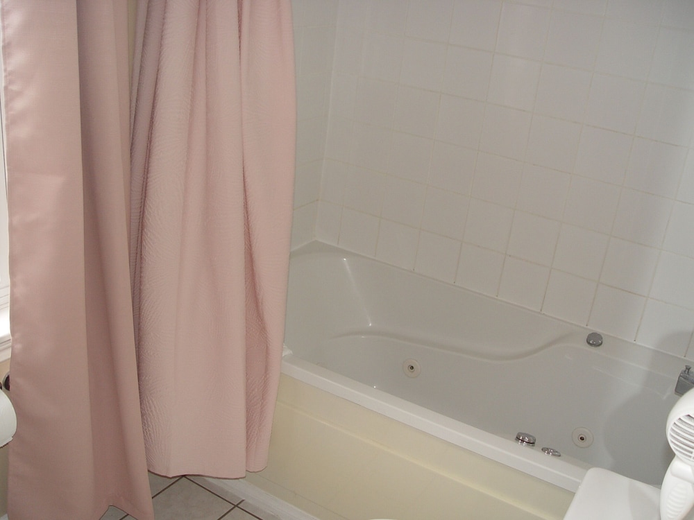 Superior Double Room, Ensuite (Rosebud Room), photo 6